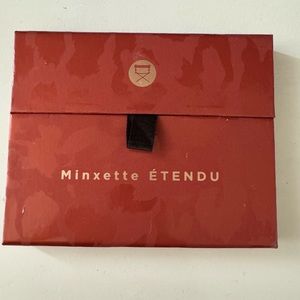 brand new- Viseart- Minxette Entendu - never used- never swatched